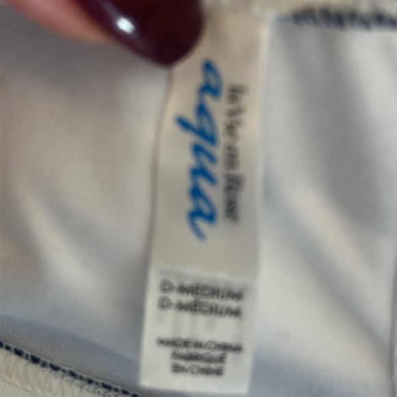 Three bikini tops - Picture 5 of 11